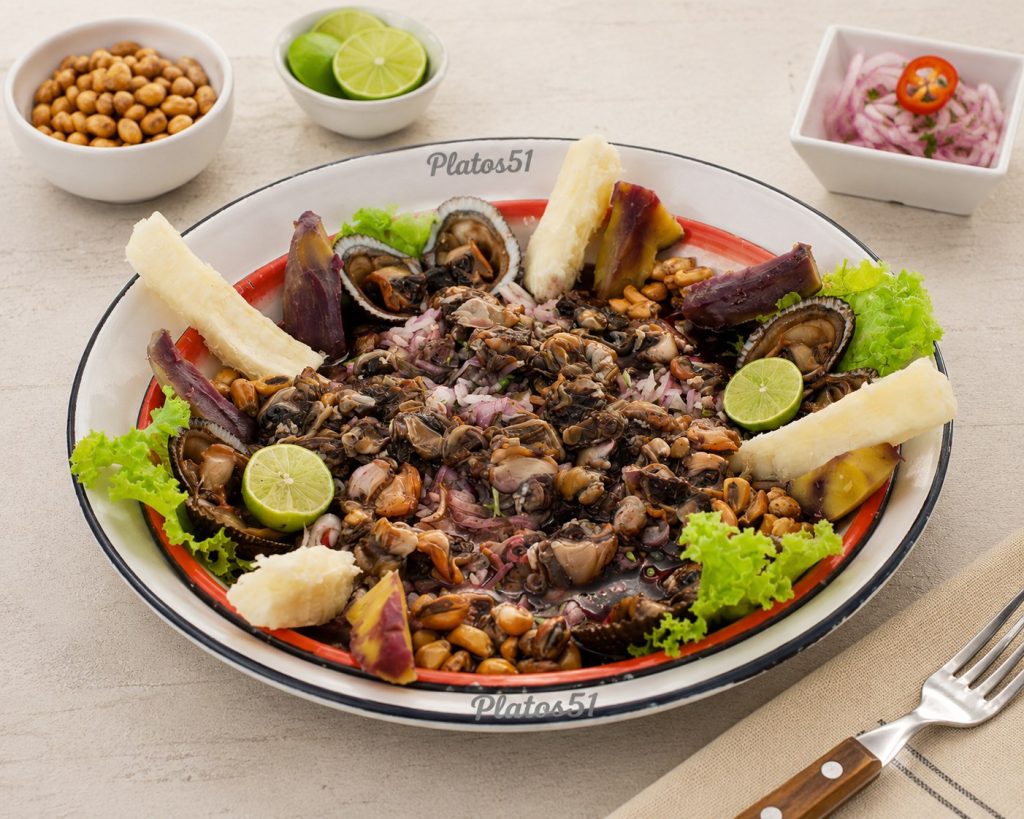 Ceviche de conchas negras